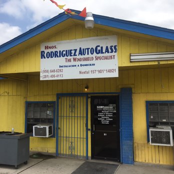 Hermanos Rodriguez Auto Glass - Windshield Installation & Repair Near Me - McAllen, Texas Hermanos Rodriguez Auto Glass - Windshield Installation & Repair Near Me - McAllen, Texas