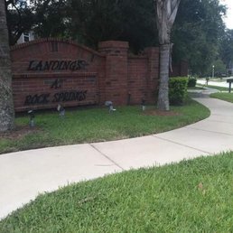 Exterior photo of Paramount Pressure Washing and Paver Sealing Exterior photo of Paramount Pressure Washing and Paver Sealing