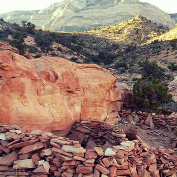 Keystone Thrust Trail - Some creative trail clearing here. - Hiking Near Me - Las Vegas, Nevada