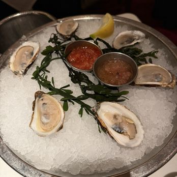 Shaw's Crab House - Oysters - Seafood Near Me - Schaumburg, Illinois Shaw's Crab House - Oysters - Seafood Near Me - Schaumburg, Illinois