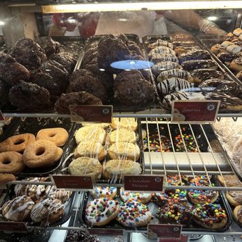 Beiler's Bakery - Display - Bakeries Near Me - Philadelphia, Pennsylvania Beiler's Bakery - Display - Bakeries Near Me - Philadelphia, Pennsylvania