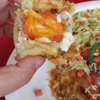 Doña Lola's - top it off, pop it in - Food Trucks Near Me - Portland, Oregon