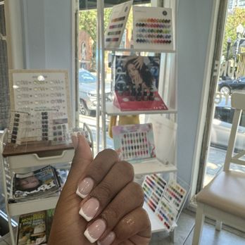 Elegant Nails On Wells - Nail Salons Near Me - Chicago, Illinois Elegant Nails On Wells - Nail Salons Near Me - Chicago, Illinois