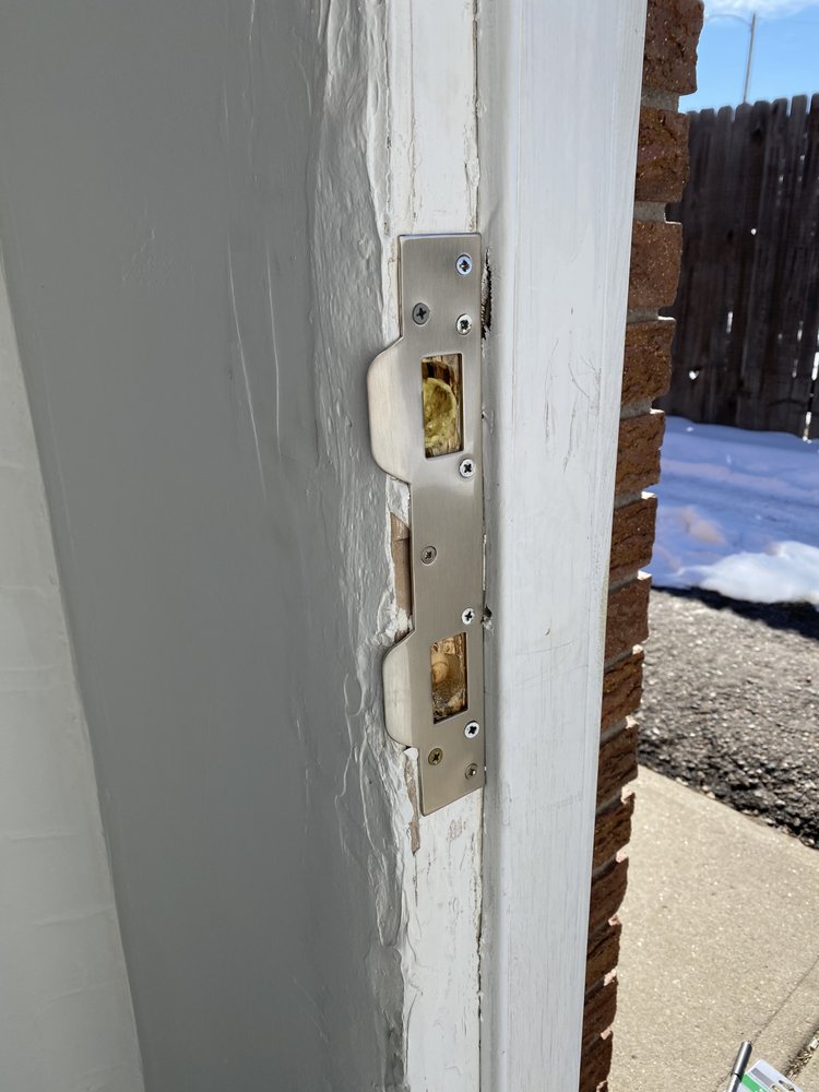 Slide of GE Services