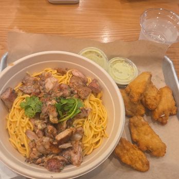 Nguyen’s Kitchen - Vietnamese Near Me - Long Beach, California