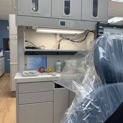 Cowlitz Family Health Center - Dental area of open concept