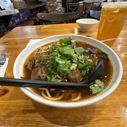 Taiwanese Tomato Beef Soup Noodles Taiwanese Tomato Beef Soup Noodles