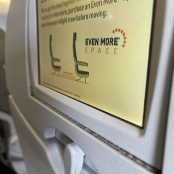 JetBlue - Dirty screen - Airlines Near Me - Orlando, Florida JetBlue - Dirty screen - Airlines Near Me - Orlando, Florida