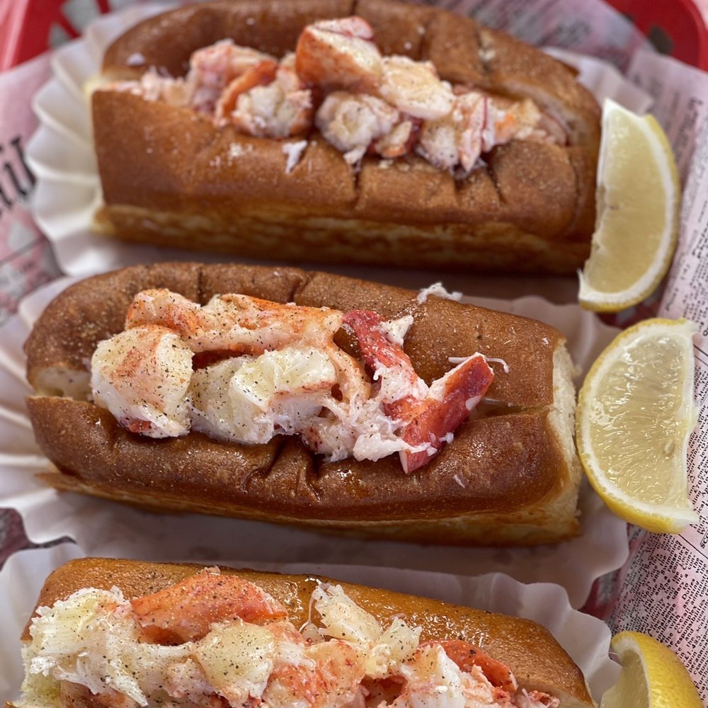 Lobster West - Maine lobster rolls (cold) - Seafood Near Me - Encinitas, California Lobster West - Maine lobster rolls (cold) - Seafood Near Me - Encinitas, California