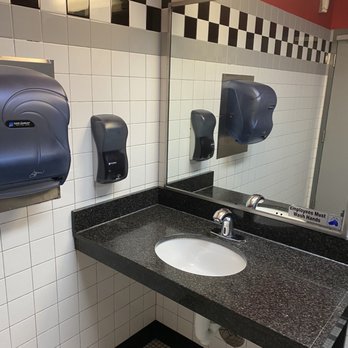 Steak ’n Shake - a black and white bathroom - Fast Food Near Me - Delray Beach, Florida Steak ’n Shake - a black and white bathroom - Fast Food Near Me - Delray Beach, Florida