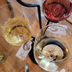 Wine o'Clock - Dry & Crisp wine flight includes Semillon, Newhouse Cottontop and Rosé