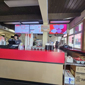 Mike's Drive-In - Inside - Burgers Near Me - Oregon City, Oregon Mike's Drive-In - Inside - Burgers Near Me - Oregon City, Oregon