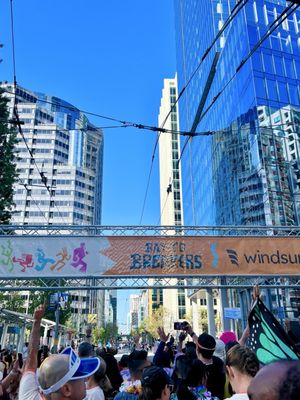 Bay to Breakers by null