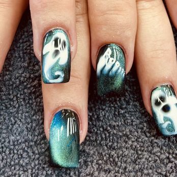 CJ Nails - I love this nail salon!  Creative, artistic, and customer service that goes above and beyond!!! - Nail Technicians Near Me - Las Vegas, Nevada