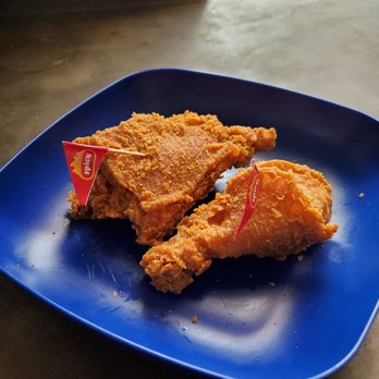Jollibee - Spicy Fried Chicken, YUM & BURP! - Fast Food Near Me - Las Vegas, Nevada Jollibee - Spicy Fried Chicken, YUM & BURP! - Fast Food Near Me - Las Vegas, Nevada