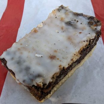 Bäckerei Kädtler - 07/05/22 Mohnkuchen - Bakeries Near Me - Berlin, BE