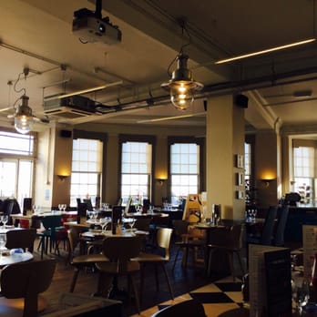 Harry Ramsden's - Refurbished Interior - British Near Me - Eastbourne, ESX Harry Ramsden's - Refurbished Interior - British Near Me - Eastbourne, ESX