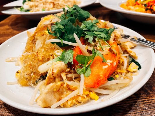 Pin Kaow Thai Restaurant Eastern by null
