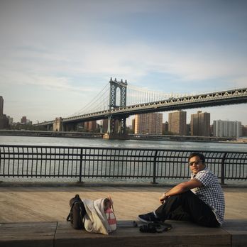 Empire-Fulton Ferry State Park - Parks Near Me - Brooklyn, New York