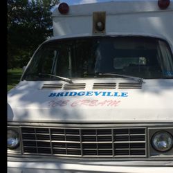 Bridgeville Ice Cream - Bridgeville ice cream truck serving ice cream novelties and Italian ices.