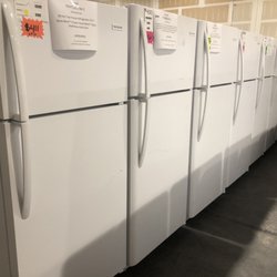 TVs & Appliances 4 Less - Top freezer refrigerator