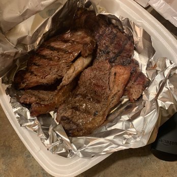 The Pit Barbeque - Top sirloin medium rare full order about 5 pieces. Cooked perfectly and extremely tasty - Barbeque Near Me - Bloomfield, New Jersey