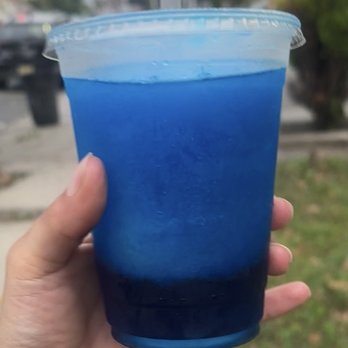 Magic Fountain Ice Cream - The watered down booty slushie they gave me and claimed this is how they make them. LMAO. Save ur money! - Ice Cream & Frozen Yogurt Near Me - Bayonne, New Jersey