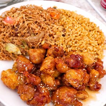 Nopgow Thai Restaurant - Thai Near Me - Palmdale, California Nopgow Thai Restaurant - Thai Near Me - Palmdale, California