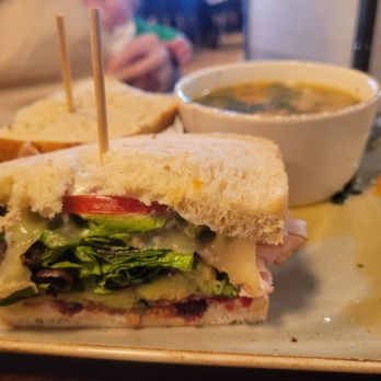 First Watch - Breakfast & Brunch Near Me - Bloomingdale, Illinois