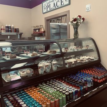 Silver Scoop - a display case with a variety of beverages - Desserts Near Me - Arlington, Washington Silver Scoop - a display case with a variety of beverages - Desserts Near Me - Arlington, Washington