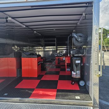 Keep It Spinnin Mobile Tire Service - Tires Near Me - Fort Pierce, Florida Keep It Spinnin Mobile Tire Service - Tires Near Me - Fort Pierce, Florida