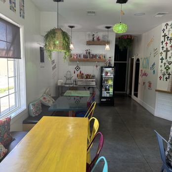 Taco N Madres - Interior - Mexican Near Me - Louisville, Kentucky Taco N Madres - Interior - Mexican Near Me - Louisville, Kentucky