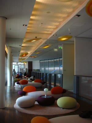 SIDE Design Hotel Hamburg by null