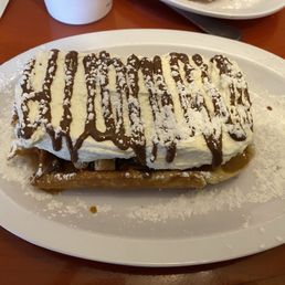 S'mores Waffle S'mores Waffle