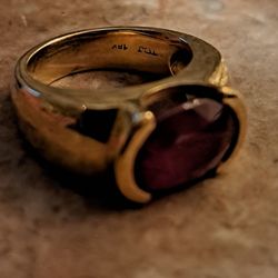 TC Jewelers - Ruby ring. 18 kt.