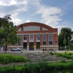 Theaterplatz und Stadtmauer - Das Heizwerk
