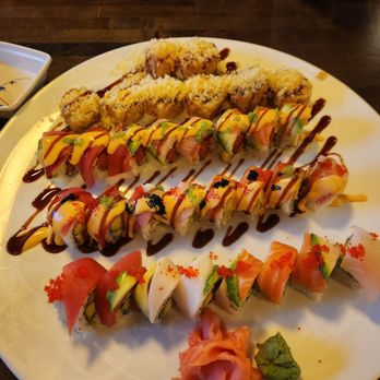 Mizu - VIP Philadelphia roll, Thunder Roll, Thai Pham Roll, and Rainbow Roll - Japanese Near Me - Kissimmee, Florida Mizu - VIP Philadelphia roll, Thunder Roll, Thai Pham Roll, and Rainbow Roll - Japanese Near Me - Kissimmee, Florida