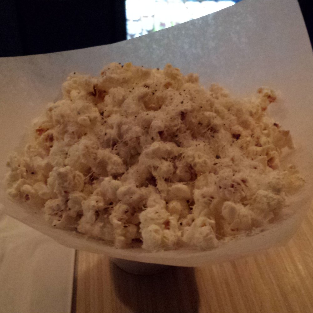 The parm and pepper got everywhere but my mouth :( The parm and pepper got everywhere but my mouth :(