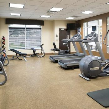Hilton Garden Inn DFW North Grapevine - Health club fitness center gym - Hotels Near Me - Grapevine, Texas Hilton Garden Inn DFW North Grapevine - Health club fitness center gym - Hotels Near Me - Grapevine, Texas
