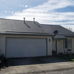 Exterior outside entrance of Left Coast Exteriors - Beautiful Roof Replacement - Vancouver, Washington Exterior outside entrance of Left Coast Exteriors - Beautiful Roof Replacement - Vancouver, Washington