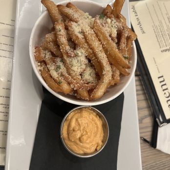 Garden Table - Truffle fries - Breakfast & Brunch Near Me - Carmel, Indiana Garden Table - Truffle fries - Breakfast & Brunch Near Me - Carmel, Indiana