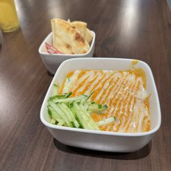 Wow Grill - Butter chicken and naan