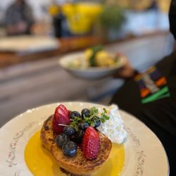 Forager Cafe - French Toast with a creme brulee top!
