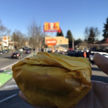 Dick's Drive-In - Cheese burger - Fast Food Near Me - Seattle, Washington Dick's Drive-In - Cheese burger - Fast Food Near Me - Seattle, Washington