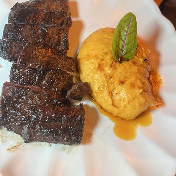 Violette's Restaurant - Skirt Steak - Italian Near Me - Woodbridge Township, New Jersey