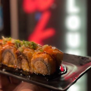 Sake Sushi Bar and Lounge - Dynamite roll - Sushi Bars Near Me - Montrose, California