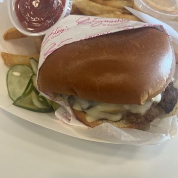 Smashley's Burger Bar - A Fun Guy Single - Burgers Near Me - North Charleston, South Carolina Smashley's Burger Bar - A Fun Guy Single - Burgers Near Me - North Charleston, South Carolina