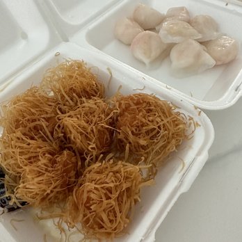 Dynasty Garden - Fried shrimp ball Shrimp dumpling - Dim Sum Near Me - Modesto, California Dynasty Garden - Fried shrimp ball Shrimp dumpling - Dim Sum Near Me - Modesto, California