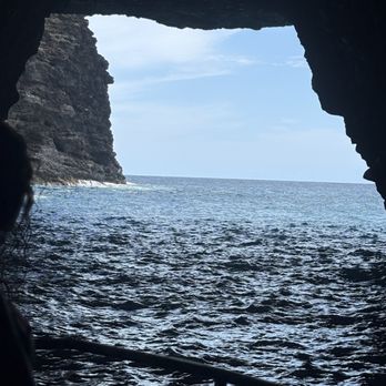 Na Pali Experience - Boating Near Me - Kekaha, Hawaii