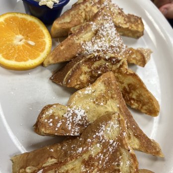Blue Dolphin Cafe - French toast - Burgers Near Me - Longboat Key, Florida